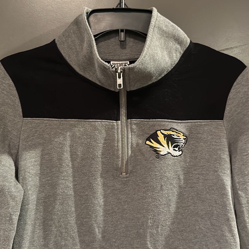 Pink, Mizzou Tigers, quarter zip gray sweatshirt, size small - Picture 5 of 7